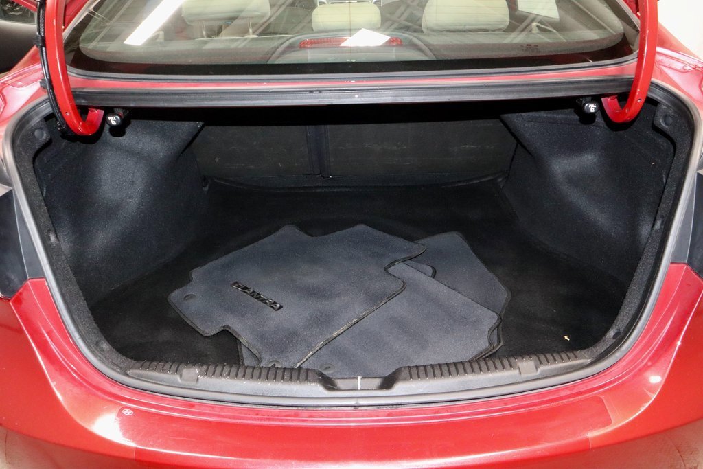 Used 2016 Hyundai Elantra SE w/ Option Group 02 image 14