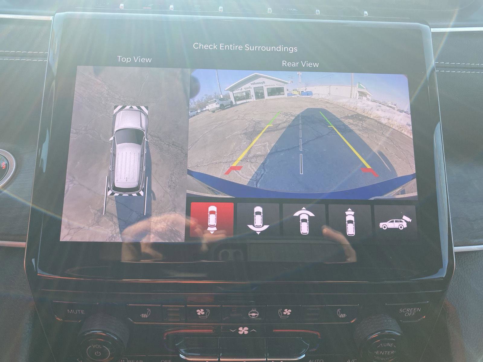 Used 2024 Jeep Grand Cherokee L Limited w/ Luxury Tech Group II image 24