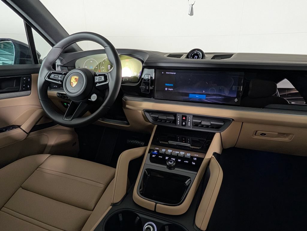 New 2026 Porsche Cayenne AWD/4WD image 22