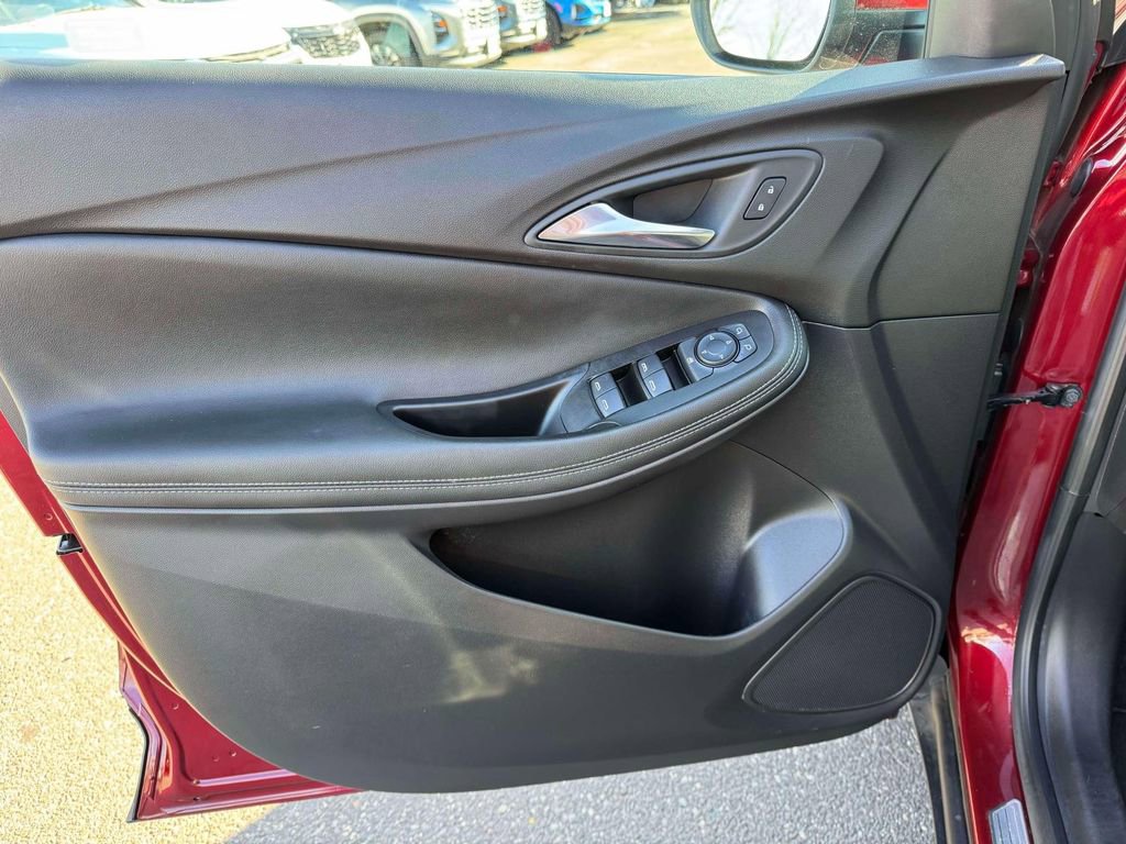 Used 2023 Buick Encore GX Preferred w/ Cold Weather Comfort Package image 14