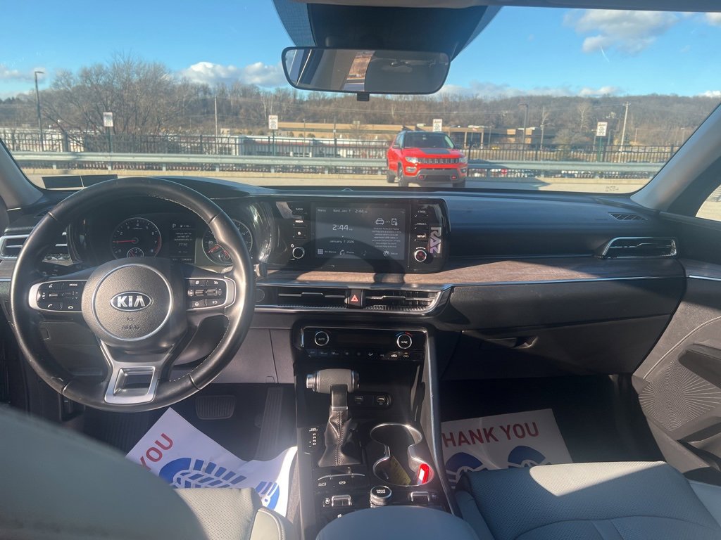 Used 2021 Kia K5 EX image 16