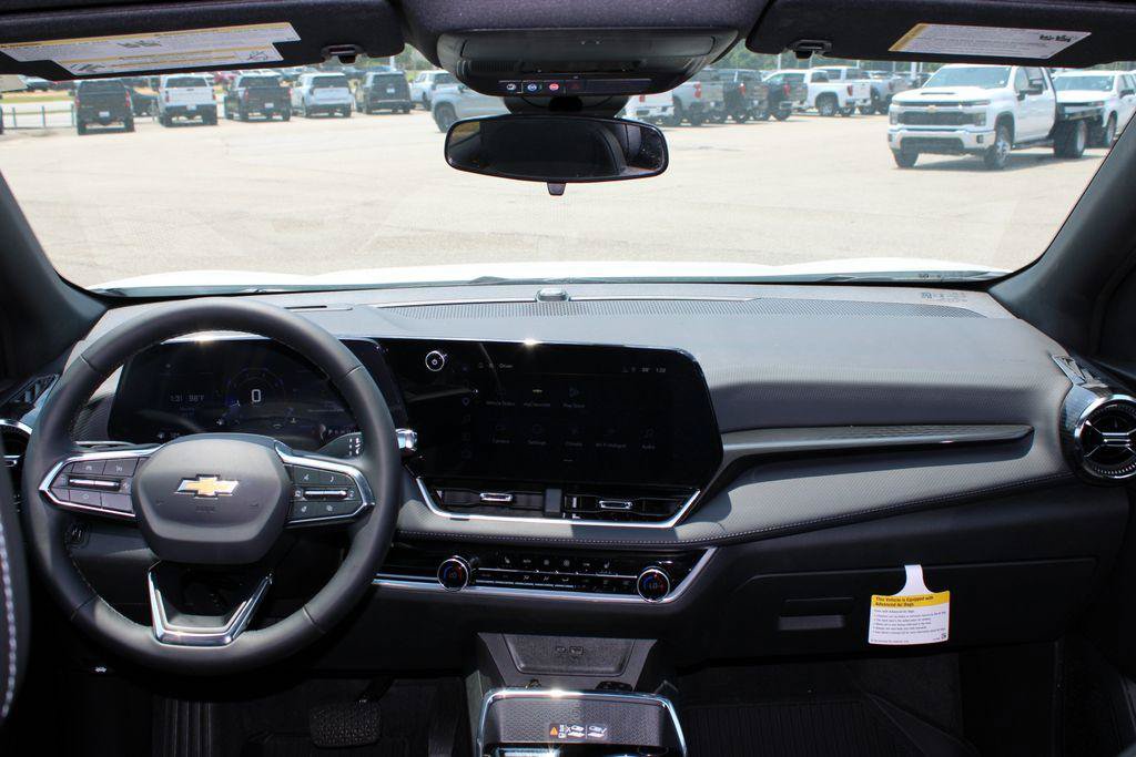 New 2026 Chevrolet Equinox LT w/ Convenience Package II FWD image 12