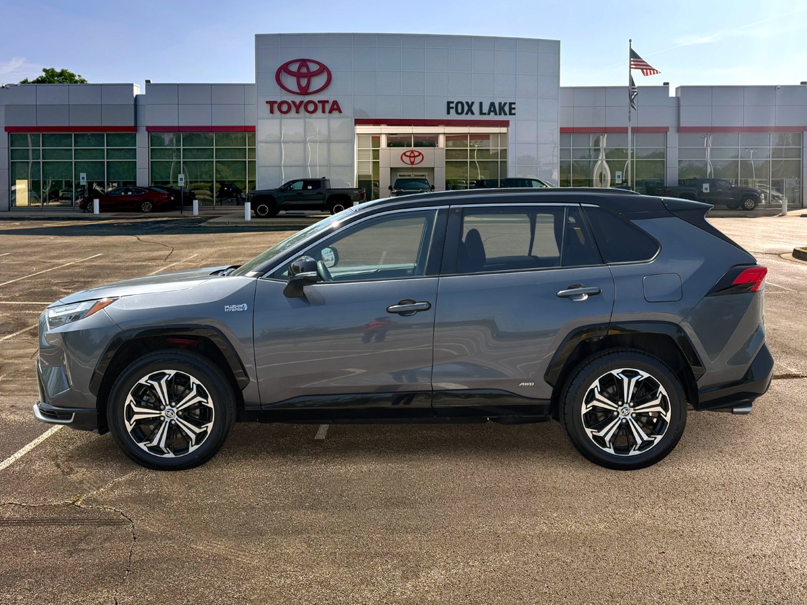 Used 2023 Toyota RAV4 XSE w/ Weather Package AWD/4WD image 2