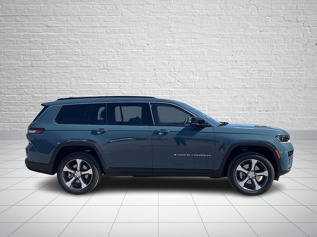New 2026 Jeep Grand Cherokee L Limited w/ Luxury Tech Group II AWD/4WD image 5