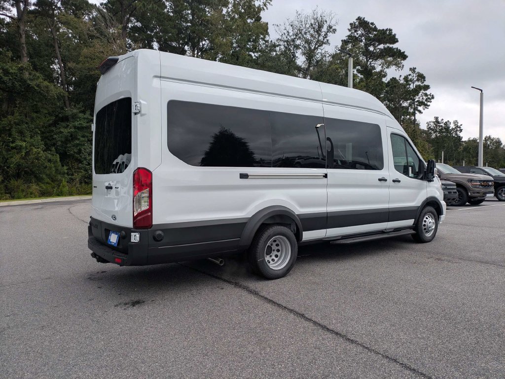 New 2027 Ford Transit 350 XLT RWD image 4