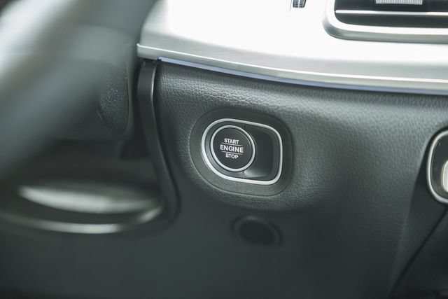 Certified 2024 Mercedes-Benz GLE 450e 4MATIC image 27