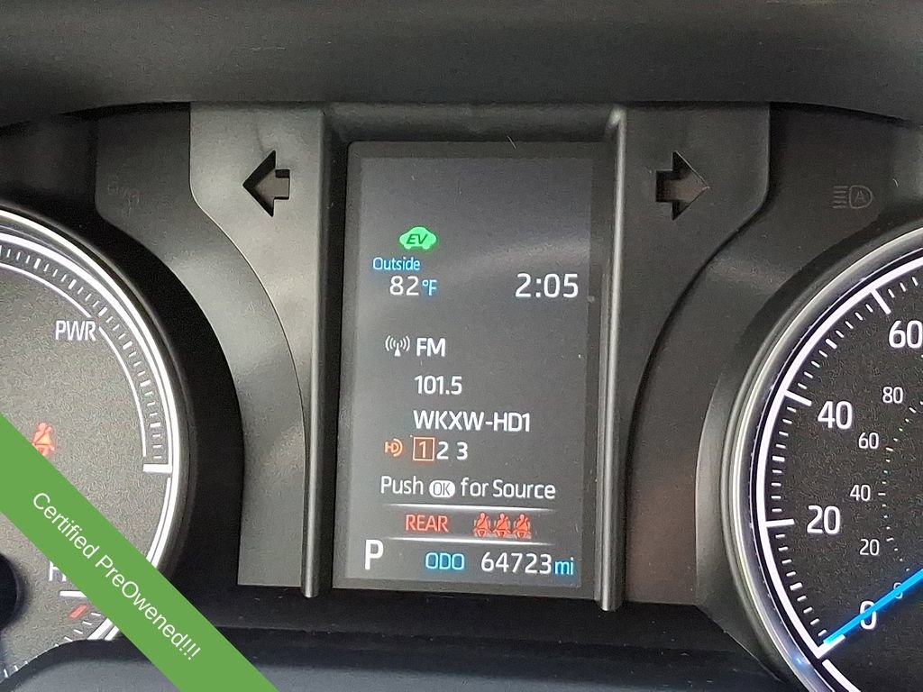 Used 2022 Toyota Venza LE AWD/4WD image 20