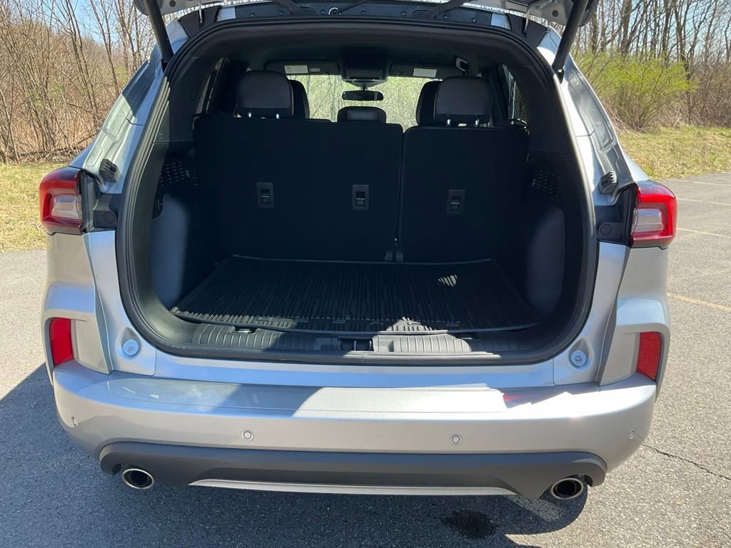 Used 2023 Ford Escape ST-Line w/ Tech Pack #1 image 24
