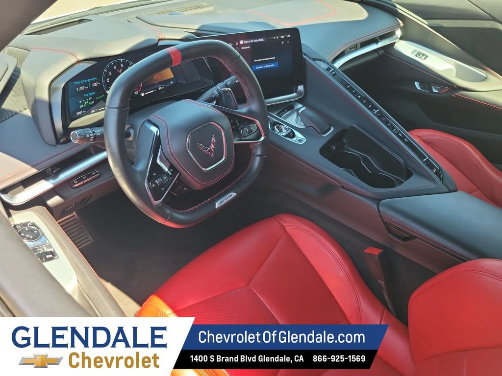 Used 2025 Chevrolet Corvette Z06 RWD image 21