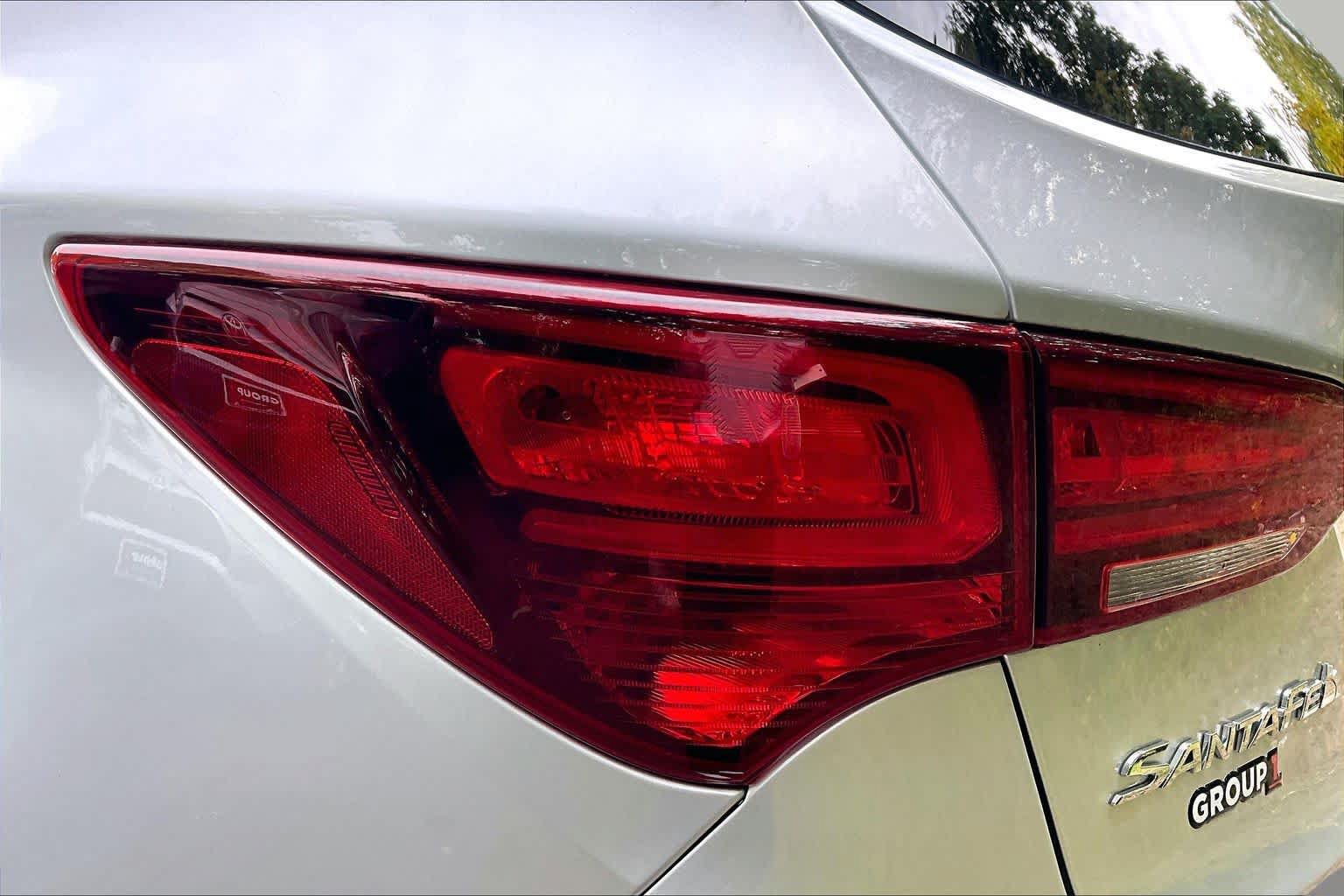 Used 2018 Hyundai Santa Fe Sport w/ 2.4L Value Package 02 AWD/4WD image 26