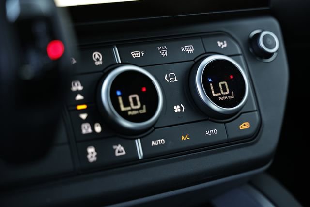 New 2026 Land Rover Defender 130 V8 AWD/4WD image 48