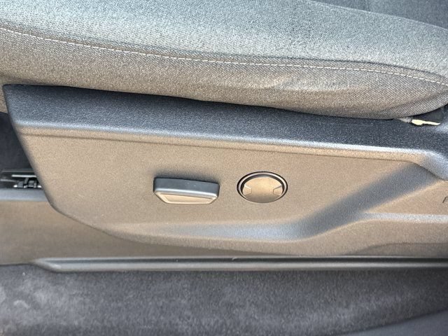Used 2023 Ford F150 XLT AWD/4WD image 16