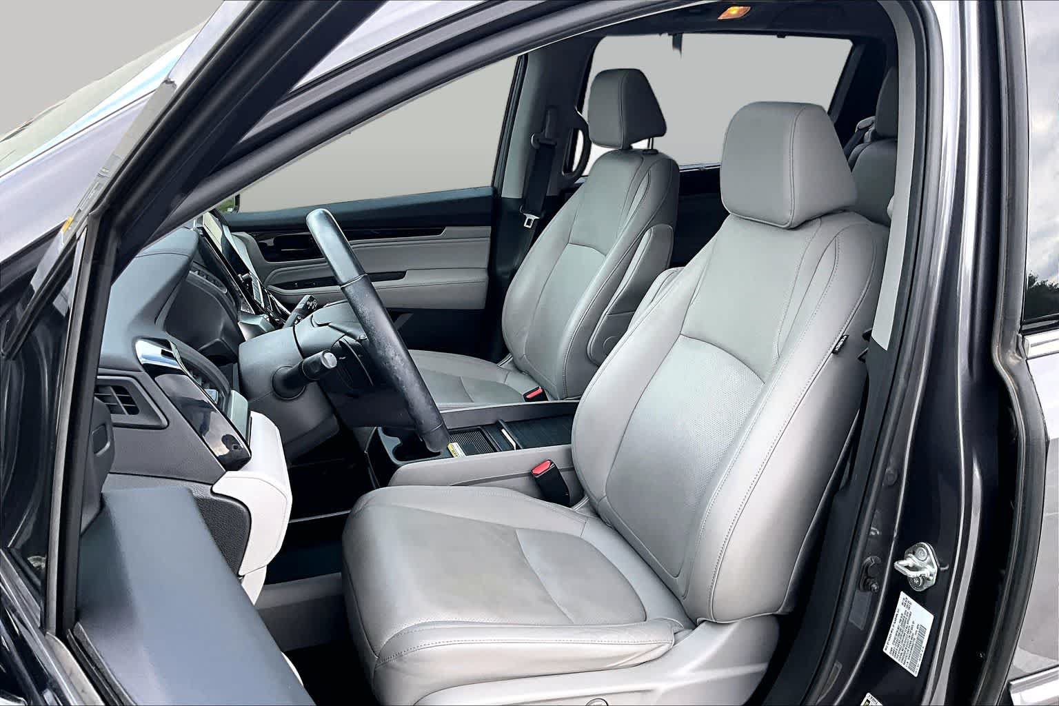 Used 2019 Honda Odyssey Elite image 8