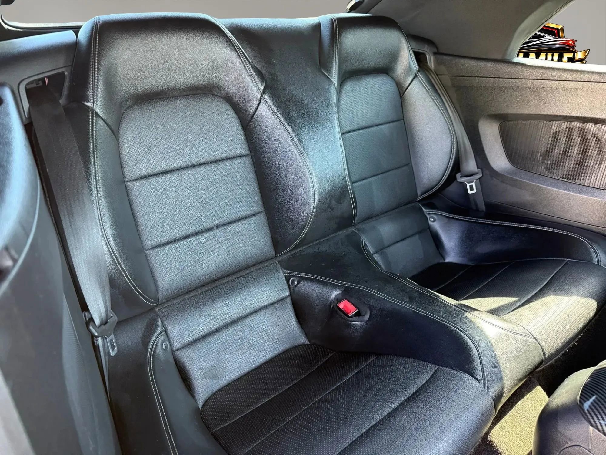 Used 2018 Ford Mustang Premium RWD image 20