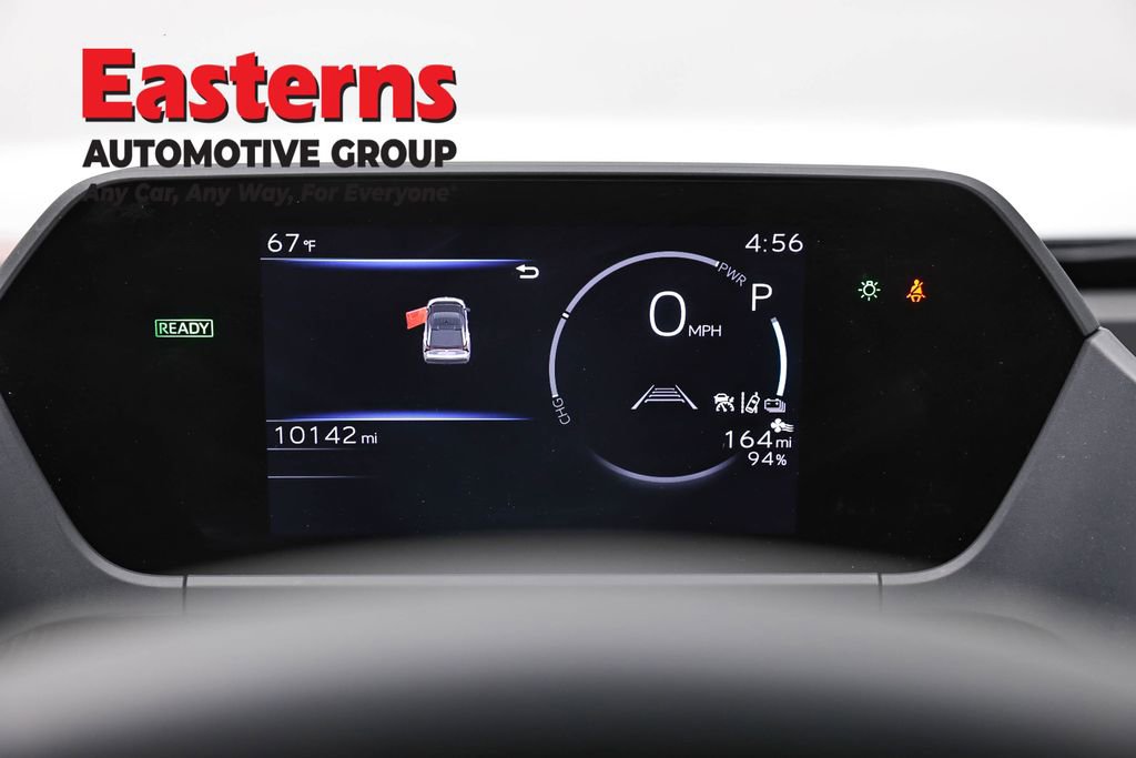 Used 2025 Toyota bZ4X AWD w/ Weather Package image 18
