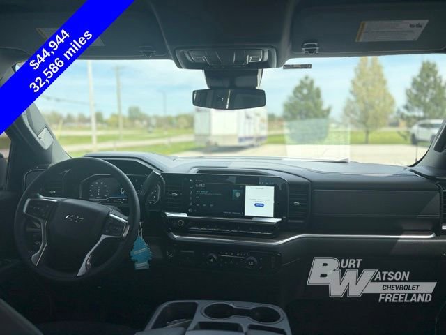 Used 2024 Chevrolet Silverado 1500 RST AWD/4WD image 27