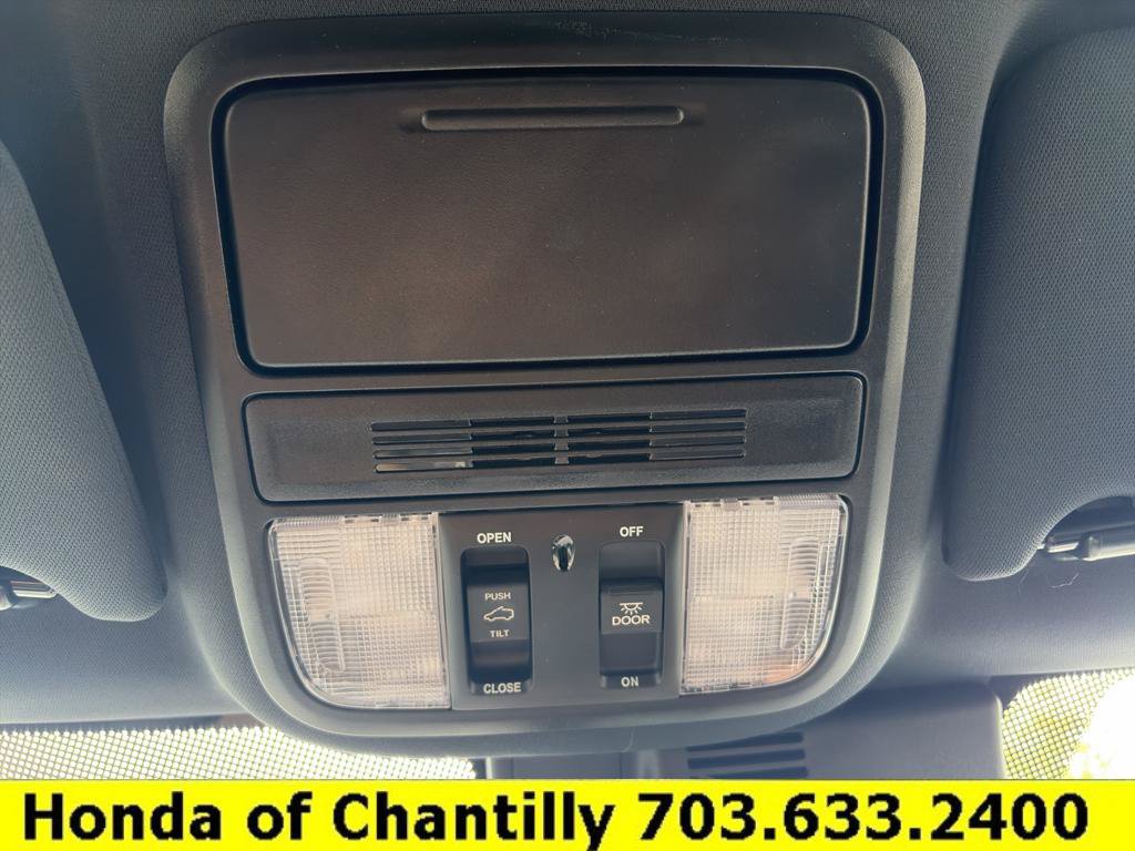 Certified 2024 Honda Passport EX-L image 18