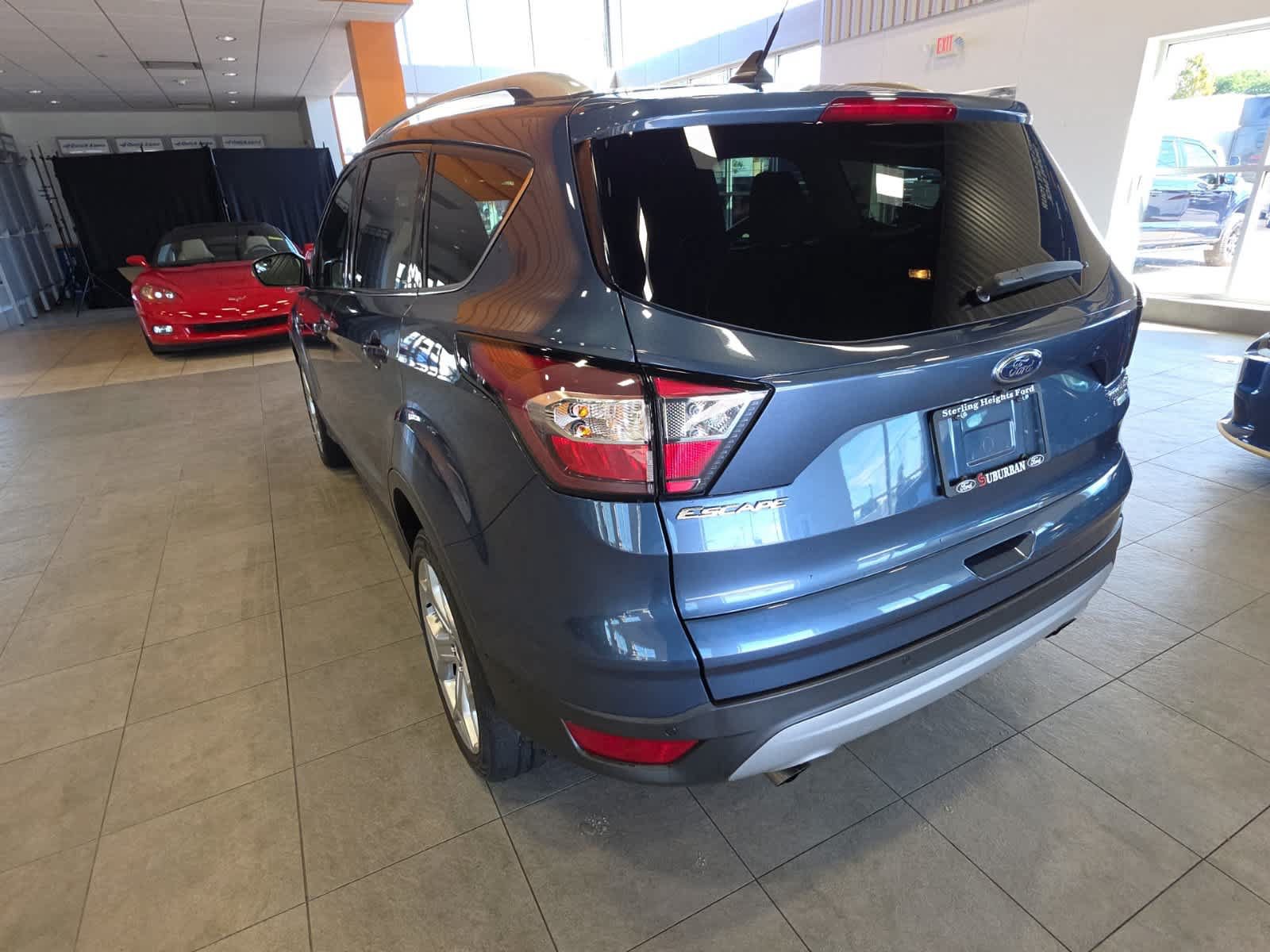 Used 2018 Ford Escape Titanium AWD/4WD image 9