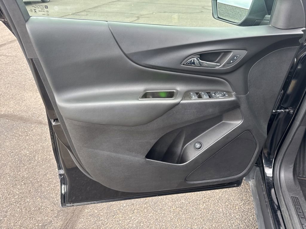 Used 2024 Chevrolet Equinox LT image 21