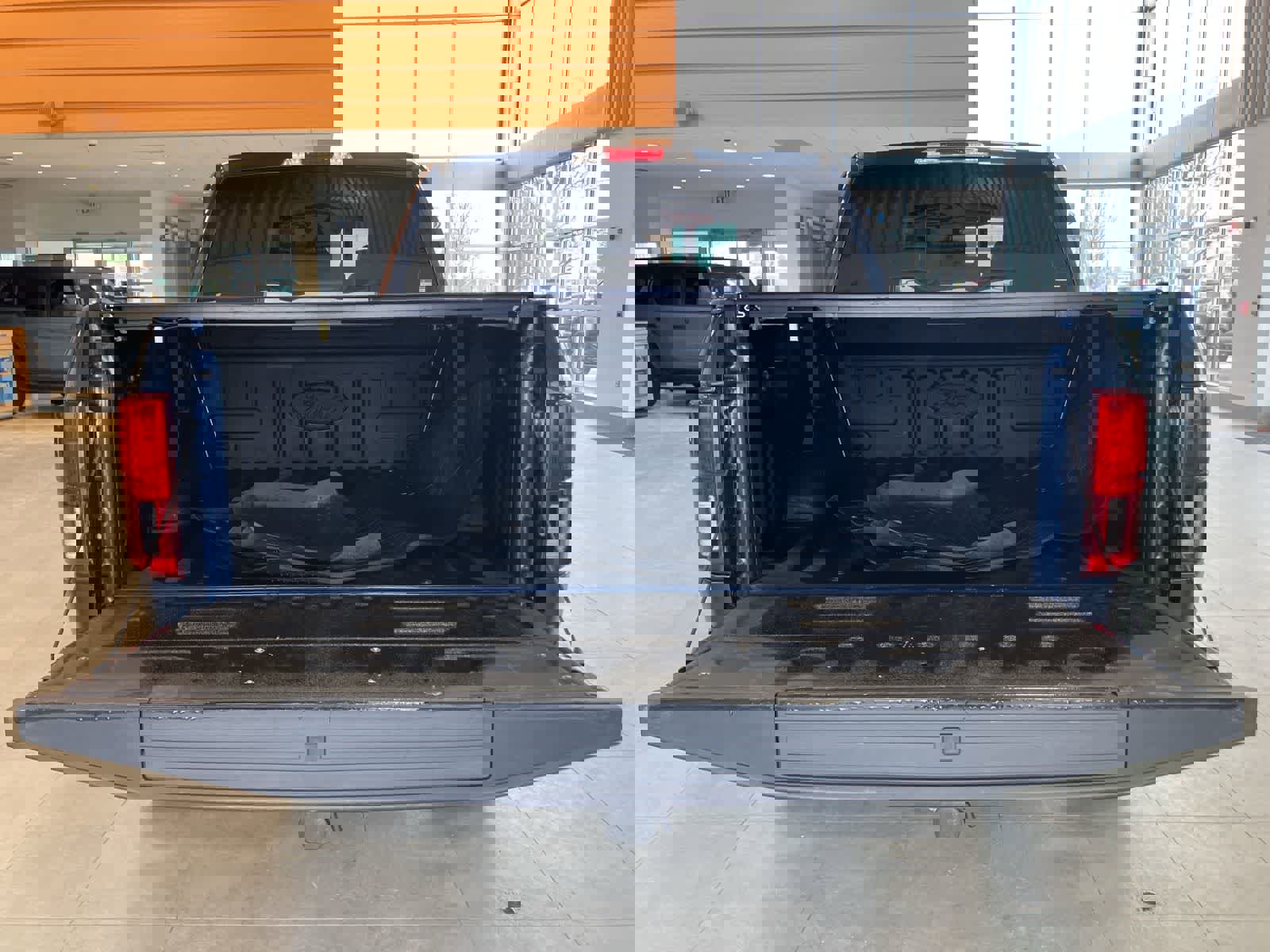 Used 2019 Ford F150 Platinum w/ Technology Package image 40