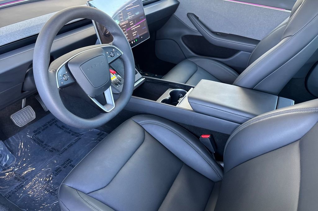 Used 2025 Tesla Model 3 Long Range image 9