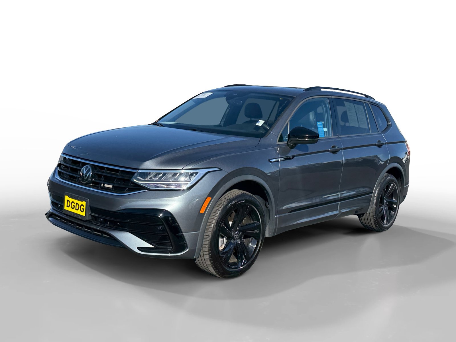 Certified 2024 Volkswagen Tiguan SE R-Line