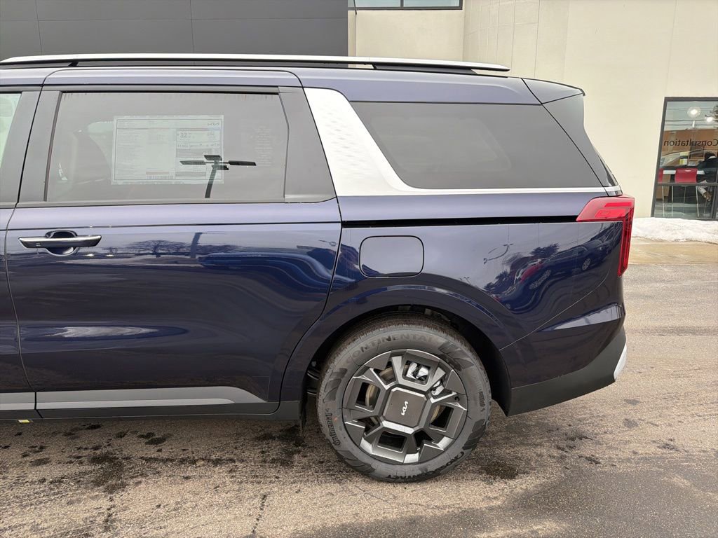 New 2026 Kia Carnival EX image 9