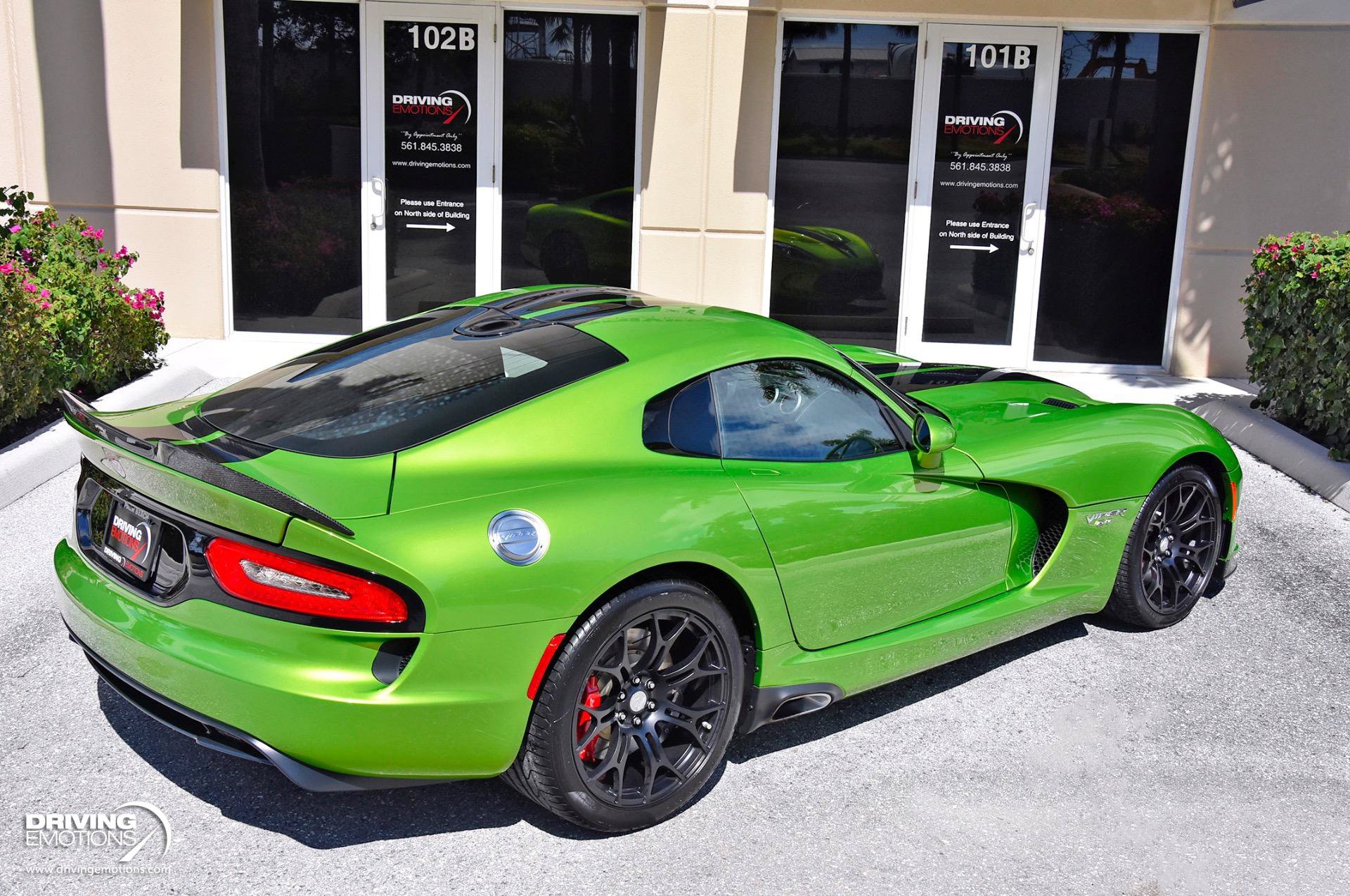 Used 2017 Dodge Viper GTC w/ Advanced Aerodynamics Package RWD image 19