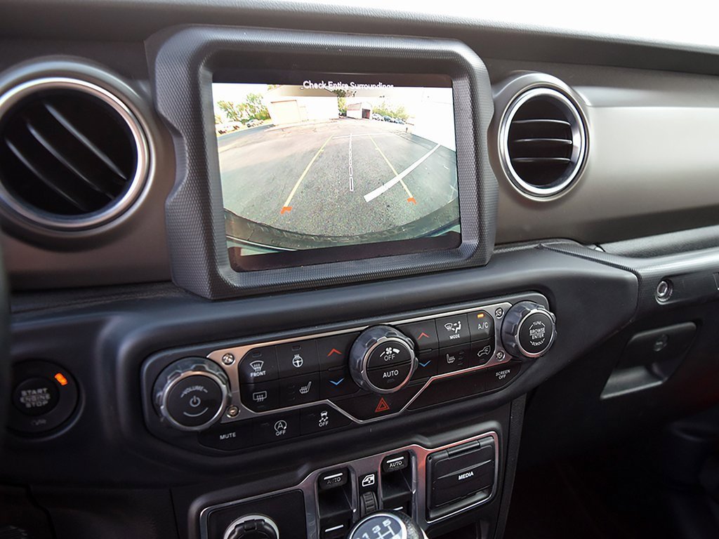 Used 2018 Jeep Wrangler Unlimited Rubicon w/ Dual Top Group image 18