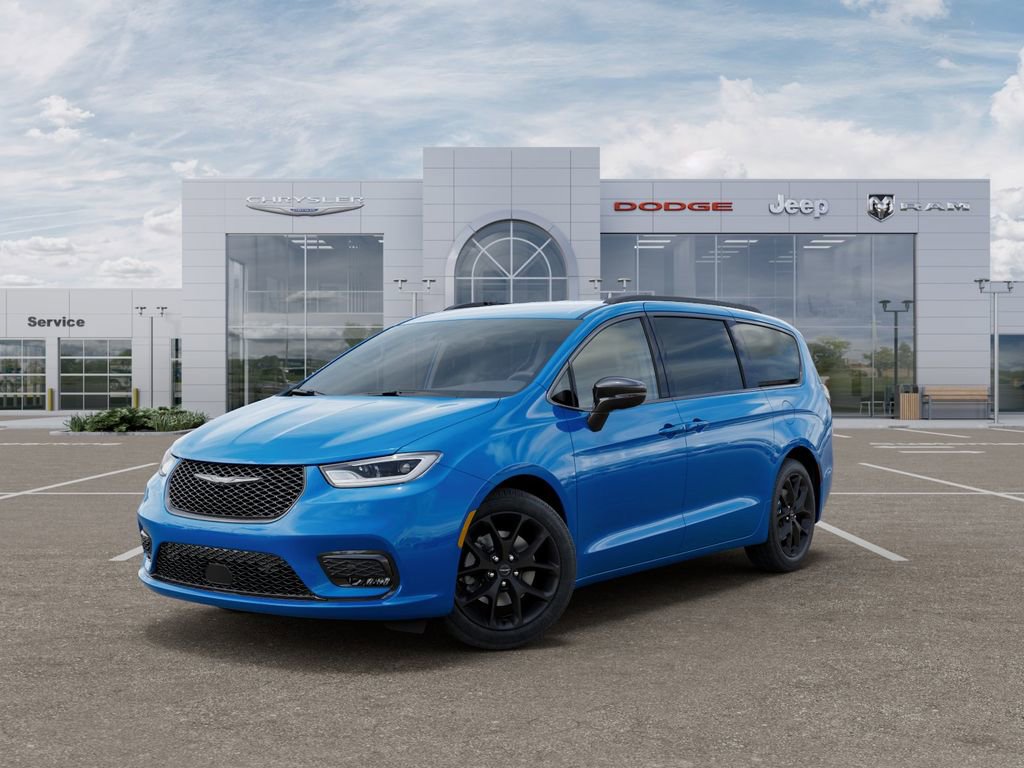 New 2026 Chrysler Pacifica Select w/ S Appearance Package image 1
