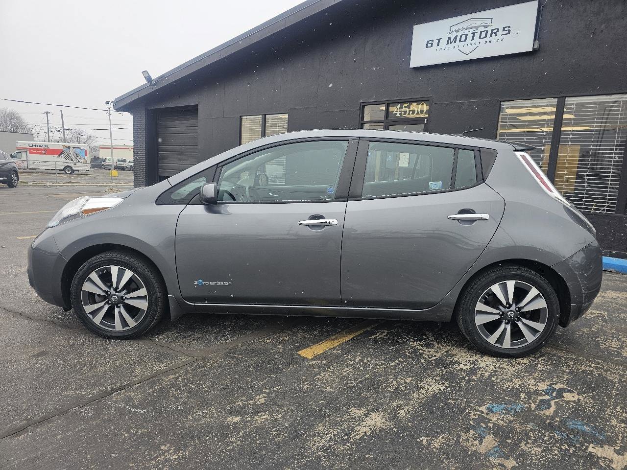 Used 2016 Nissan Leaf SV image 8