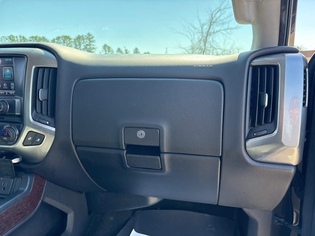 Used 2016 Chevrolet Silverado 1500 LT w/ All Star Edition image 35