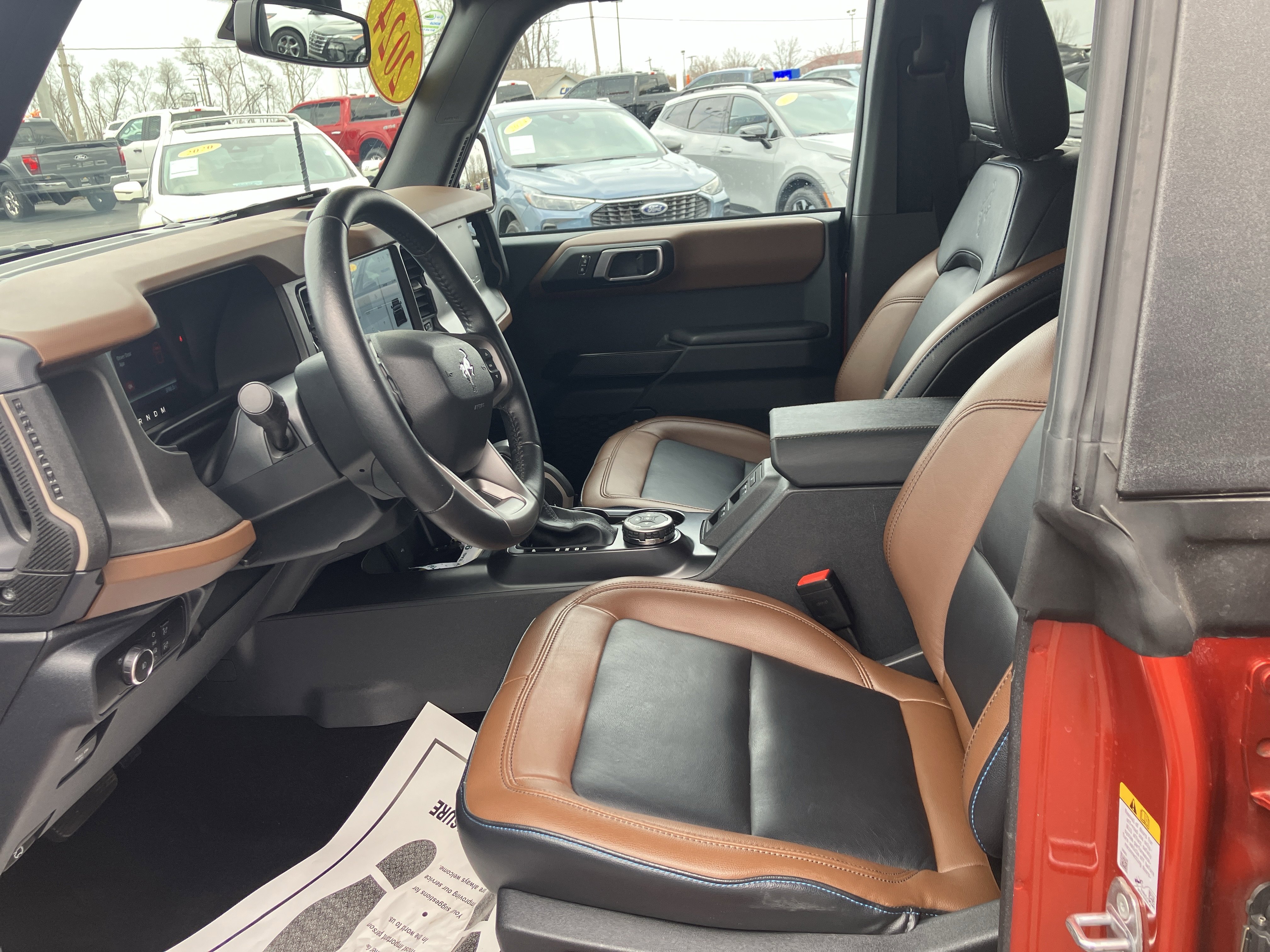 Used 2024 Ford Bronco Outer Banks image 19