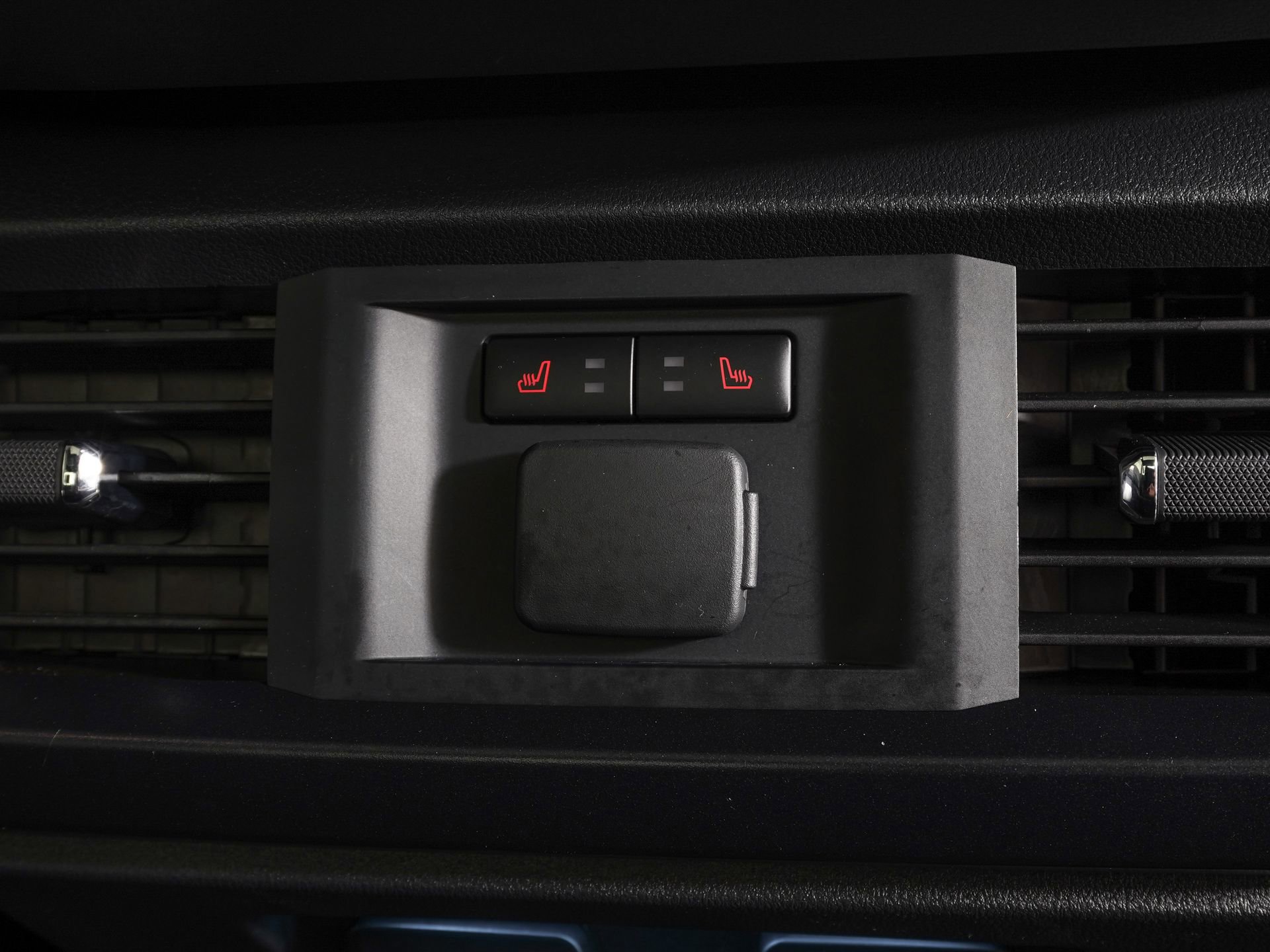 Used 2024 Ford F150 Raptor image 13