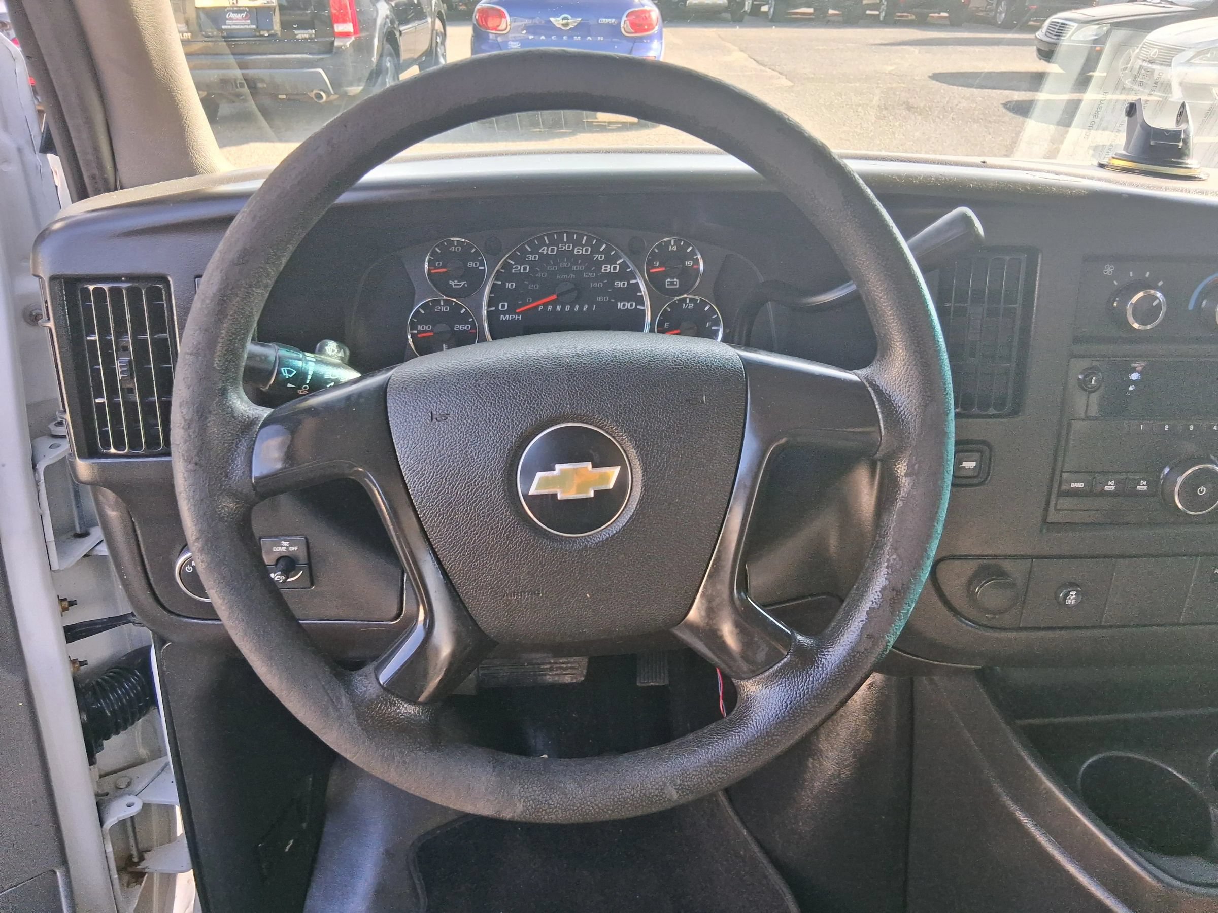 Used 2012 Chevrolet Express 1500 RWD image 13