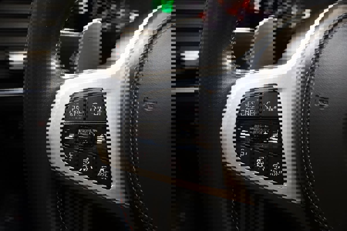 Used 2024 BMW M850i xDrive Coupe image 41