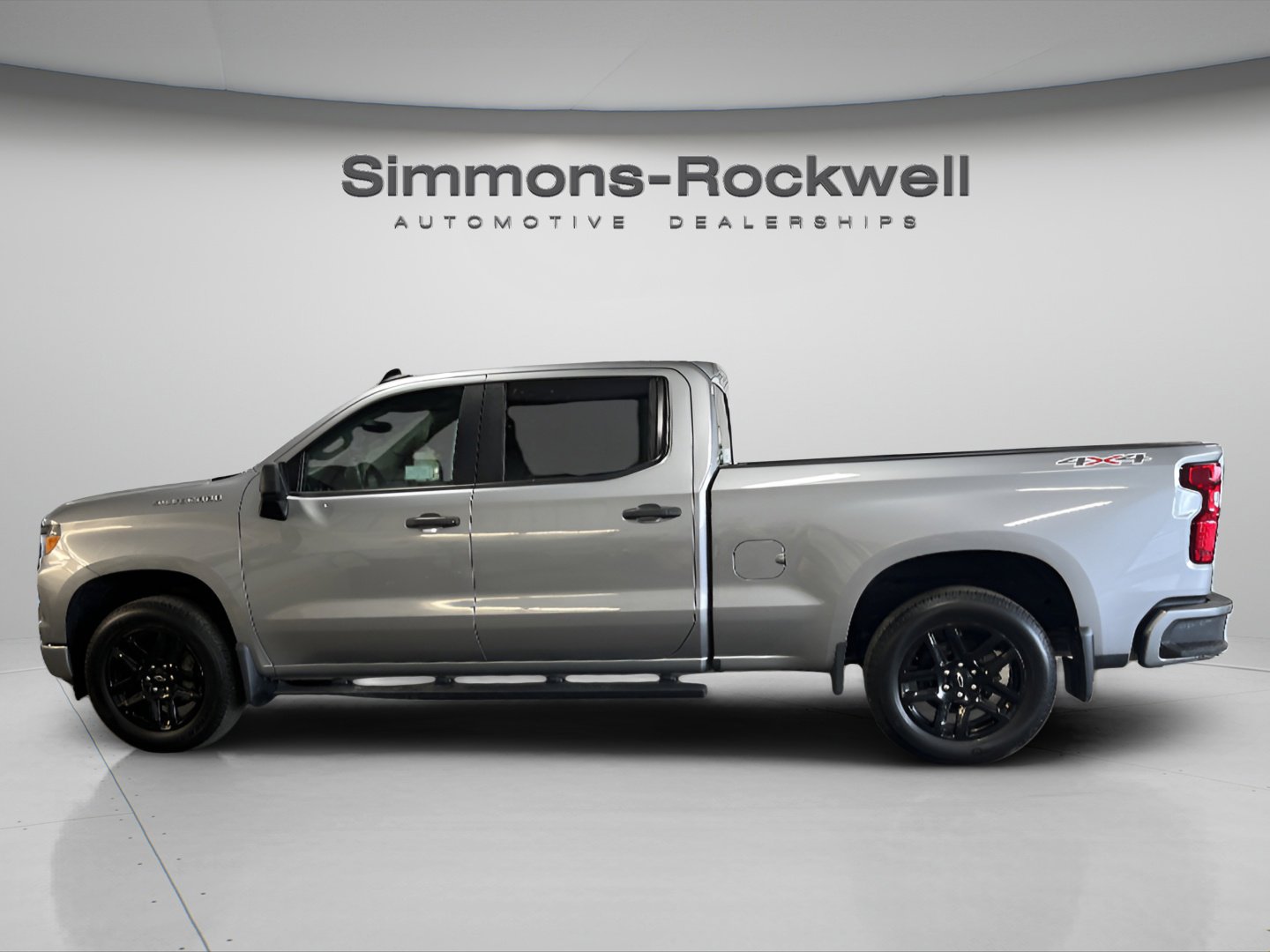 Used 2024 Chevrolet Silverado 1500 Custom AWD/4WD image 3