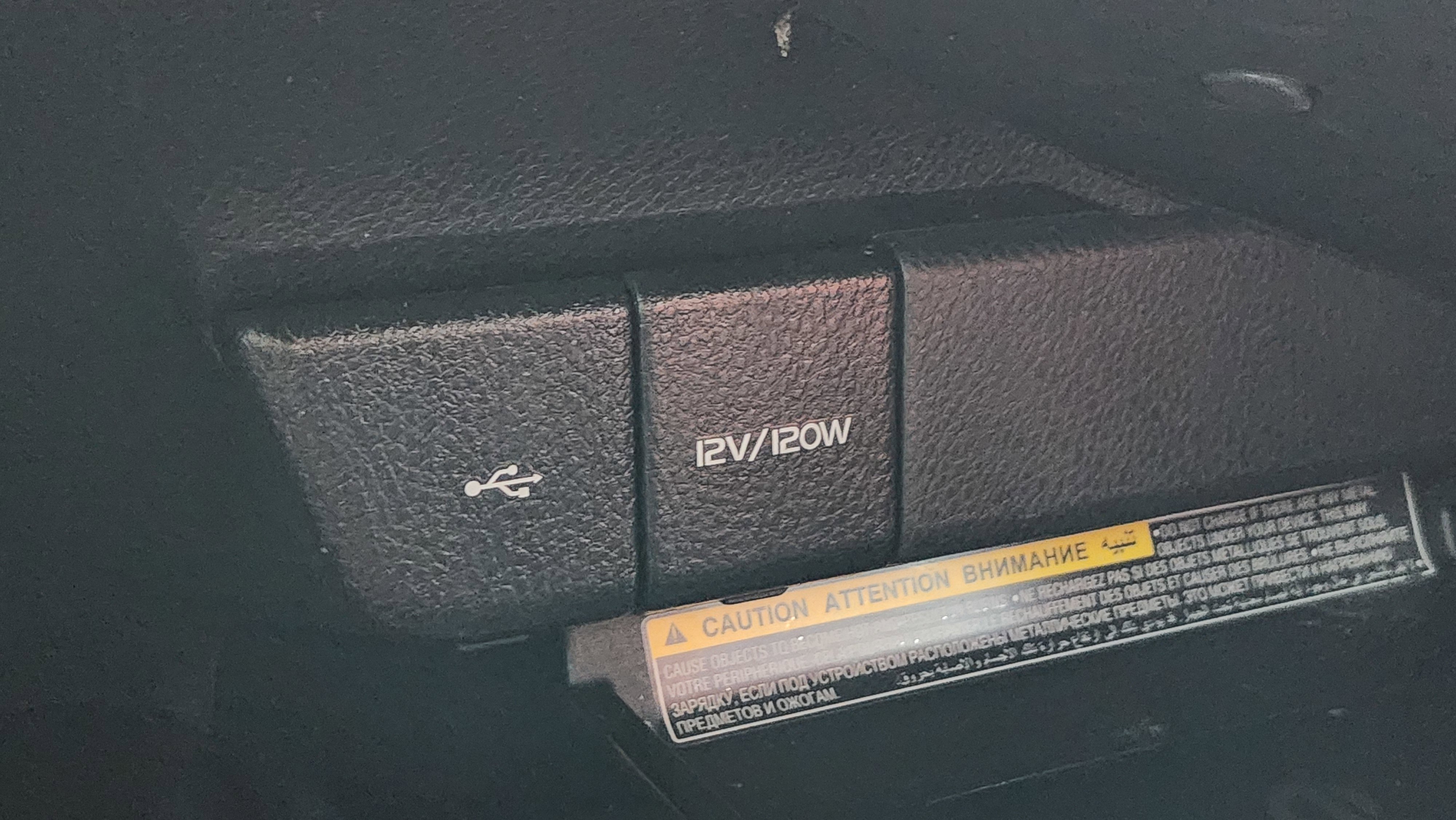 Used 2020 Toyota Camry XSE image 26