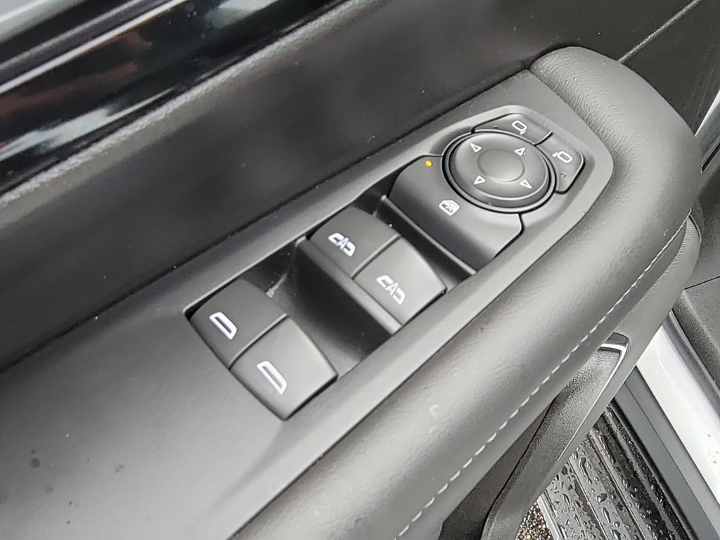 Certified 2025 Chevrolet Tahoe LS w/ Max Trailering Package AWD/4WD image 23