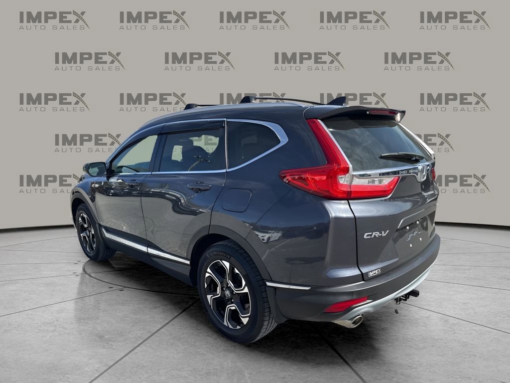 Used 2018 Honda CR-V Touring image 3