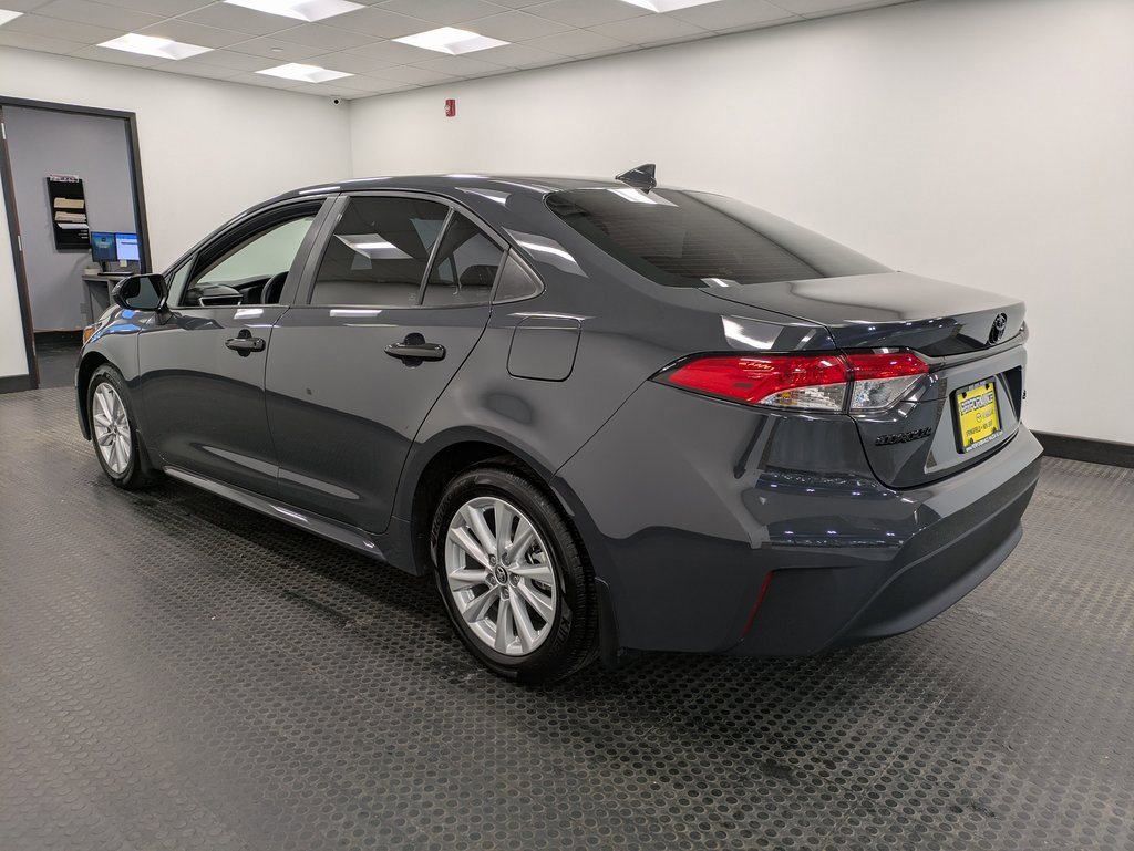 Used 2024 Toyota Corolla LE image 6