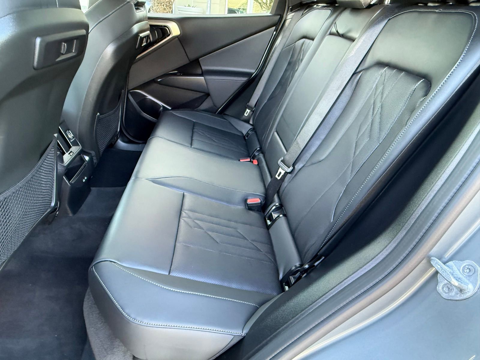 Used 2025 BMW X3 xDrive30i w/ Premium Package image 34