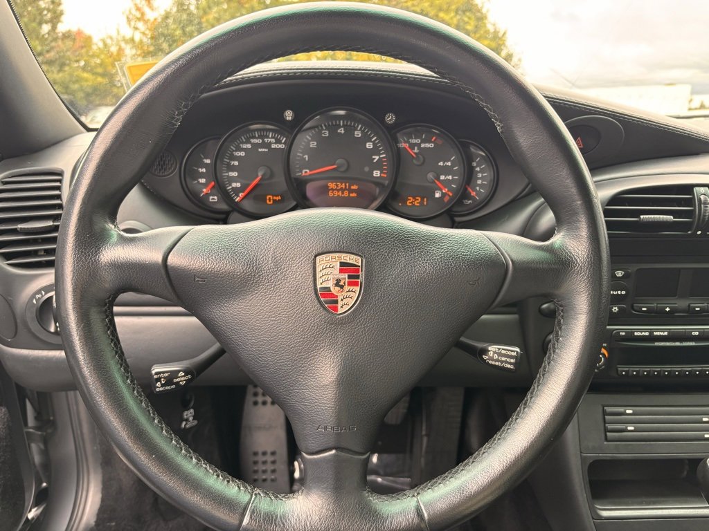 Used 2003 Porsche 911 Carrera 4S image 3