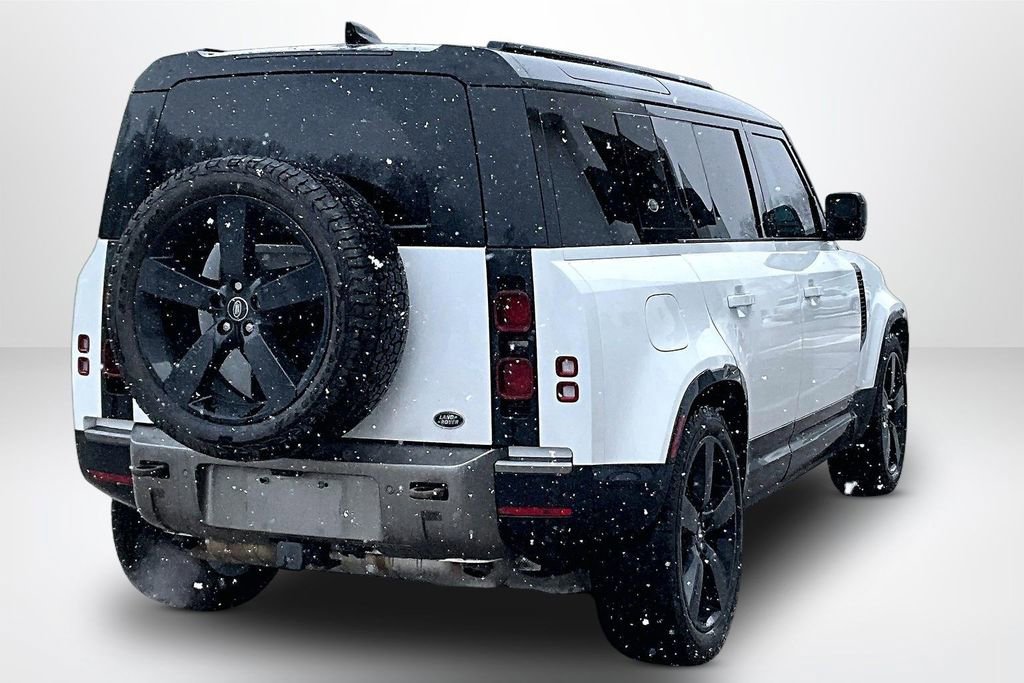 Used 2021 Land Rover Defender 110 X-Dynamic HSE image 5