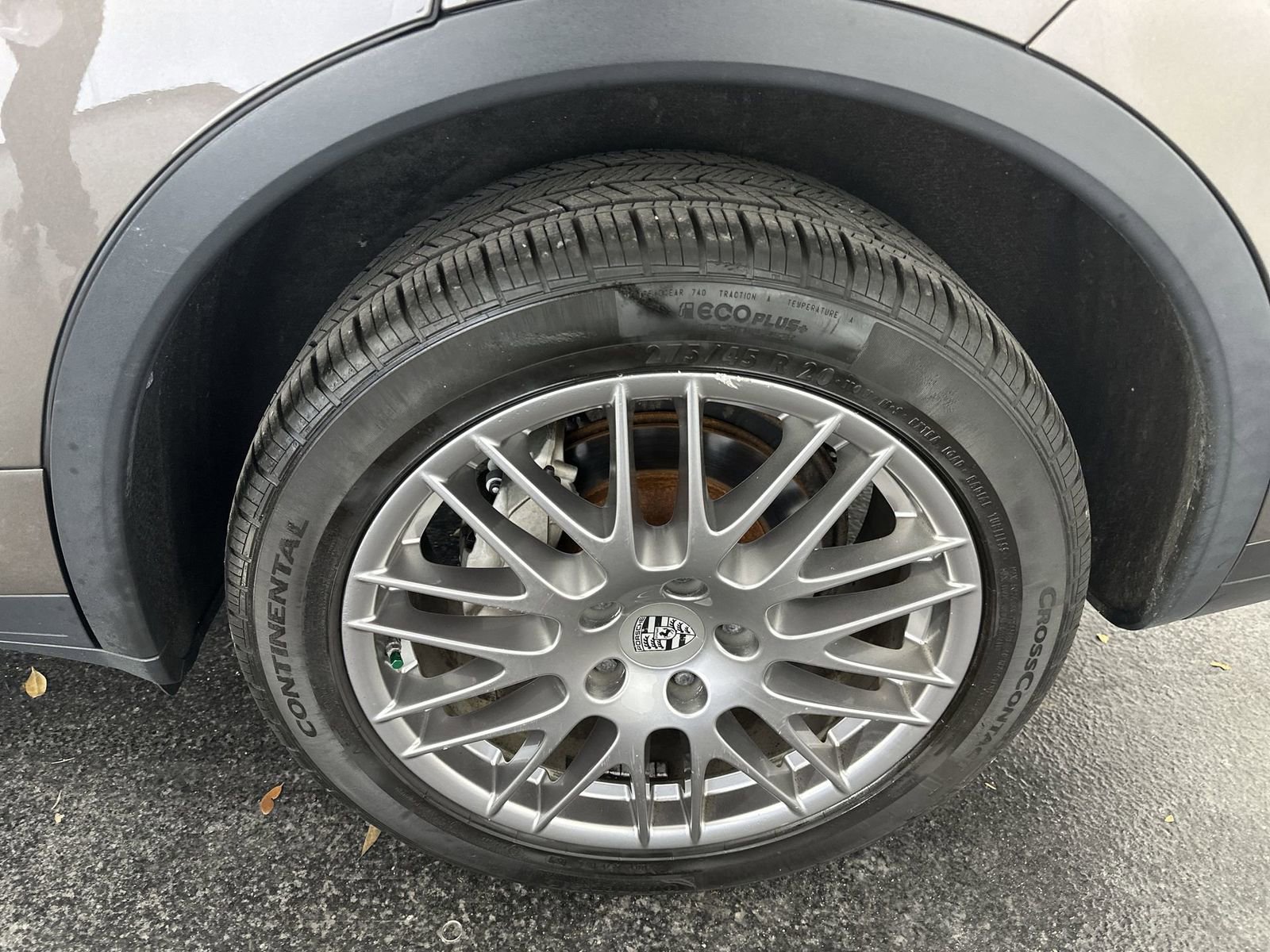 Used 2016 Porsche Cayenne S w/ Premium Plus Package image 10