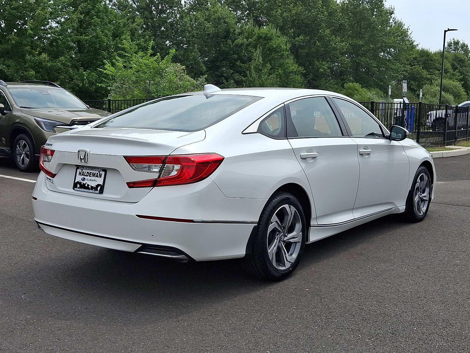 Used 2019 Honda Accord EX-L image 7