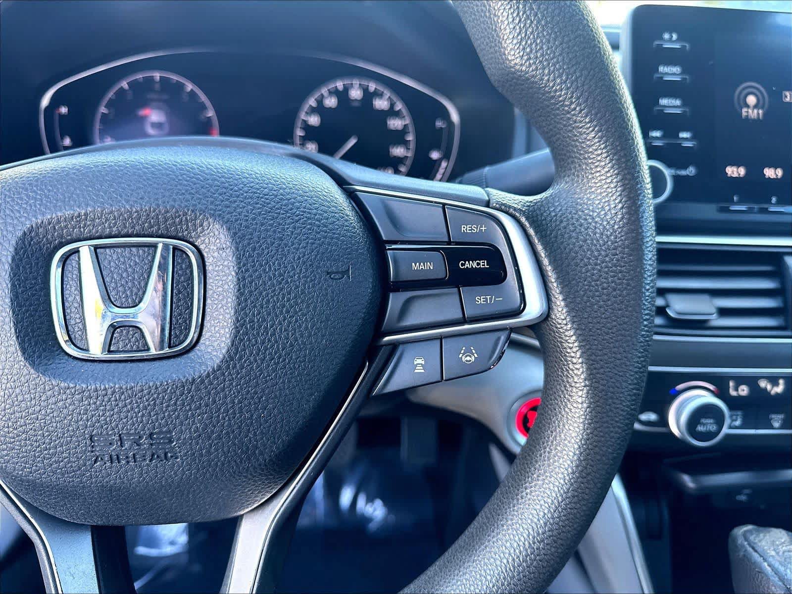 Used 2018 Honda Accord LX image 14