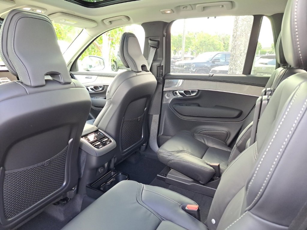 New 2026 Volvo XC90 B6 Ultra w/ Protection Package Premier image 5