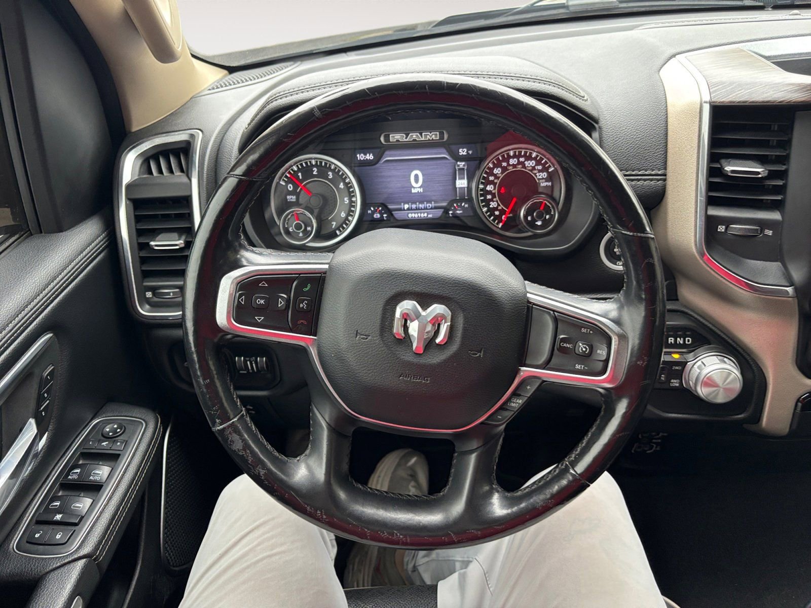 Used 2019 RAM 1500 Laramie image 12