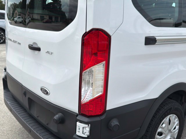 Used 2024 Ford Transit 350 XLT RWD image 12